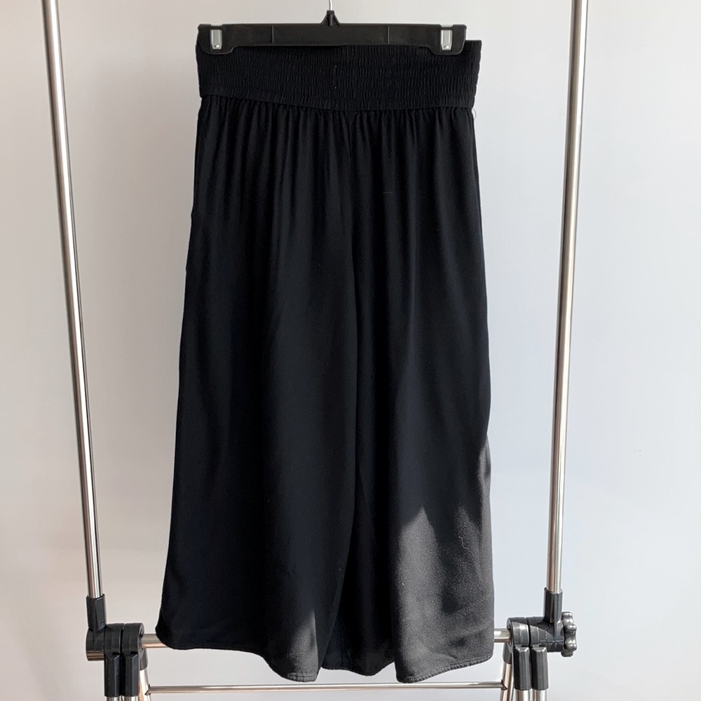 Wide a leg cropped pant